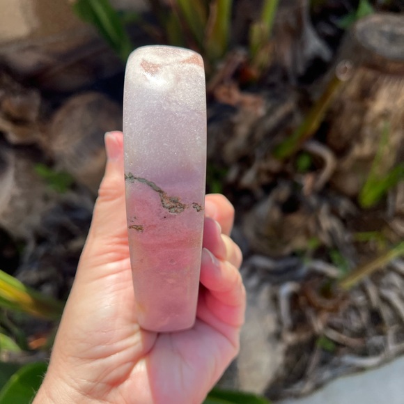 Pink Amethyst Sugar Druzy Heart with a Portal - Picture 4 of 11